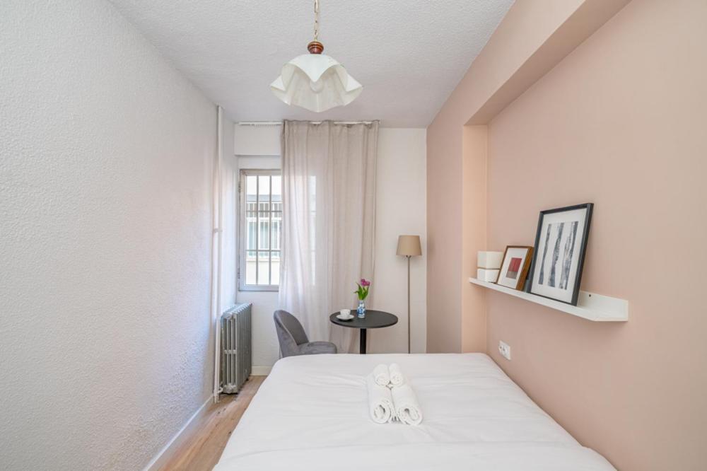 Madrid Rio Rooms ภายนอก รูปภาพ